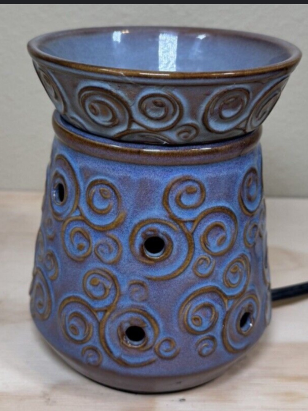 PICK ANY 3 ITEMS FOR $10 - SCENTSY Melts Burner